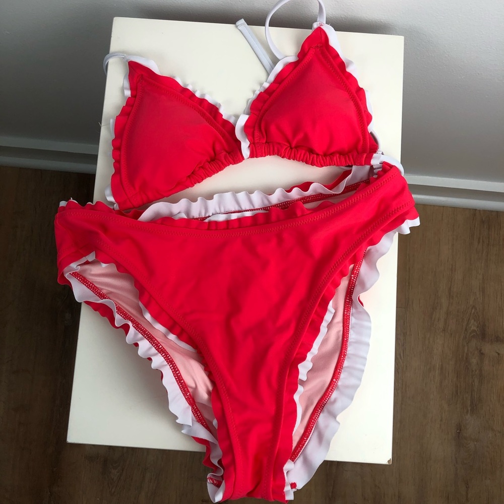 Cupshe Red and White Bikini Small Top with Medium Bottoms